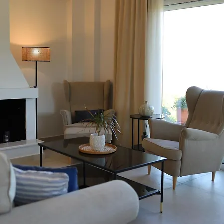 Savvina, Sea Views Akrata Near & Villa Aigeira