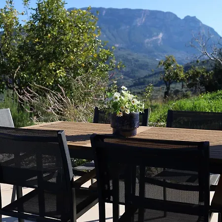 Villa Savvina, Sea Views Akrata Near &